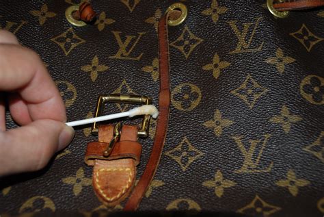 how to clean lv vachetta leather|how to restore vachetta leather.